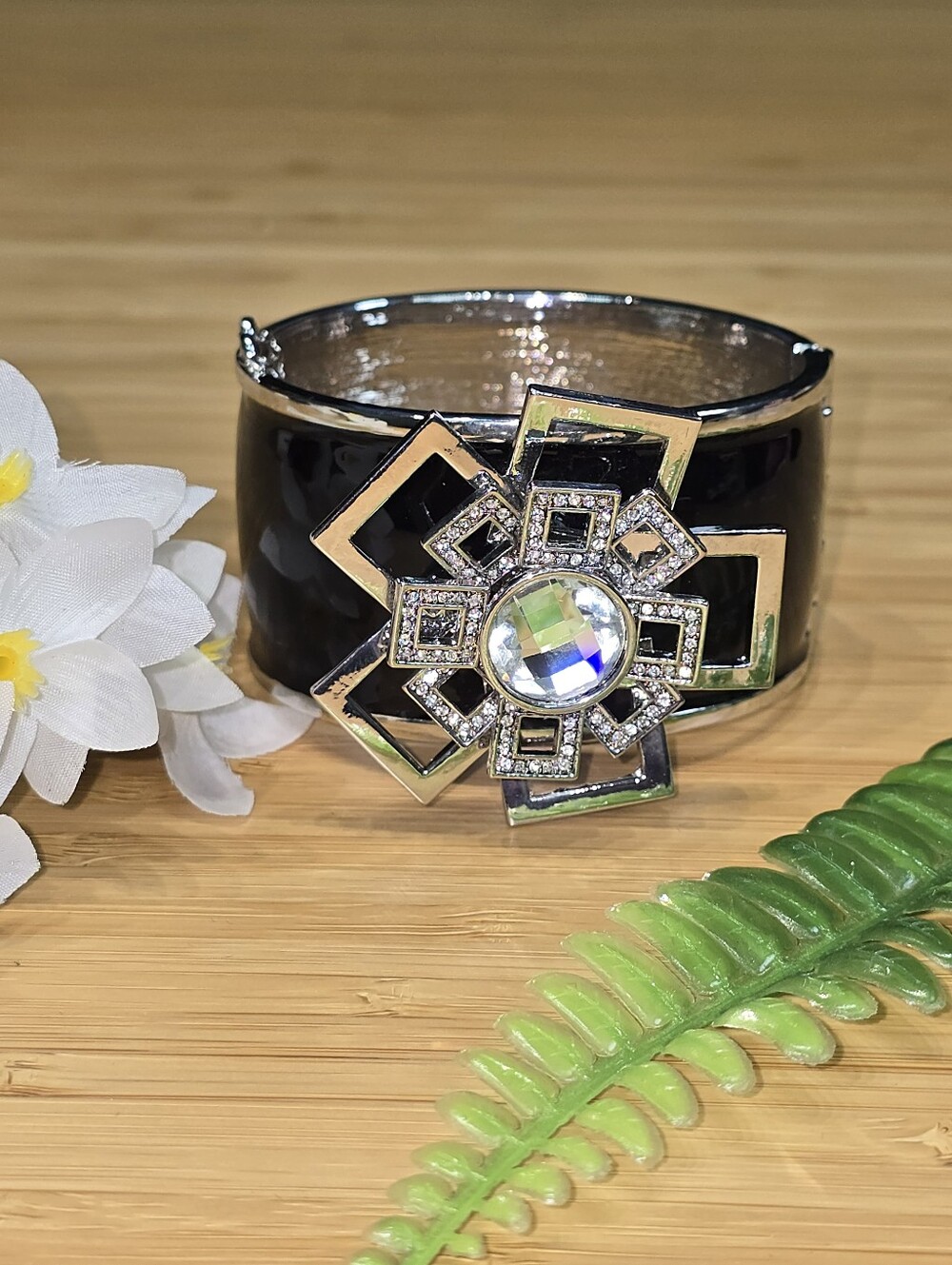 VALESKA Royal Roulette" Black Enamel and Clear Stone Bangle Bracelet - Picture 4 of 10